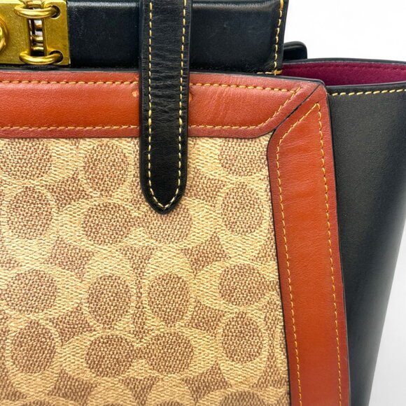 Coach 1941 Troupe Carryall in Signature Canvas - Picture 9 of 13